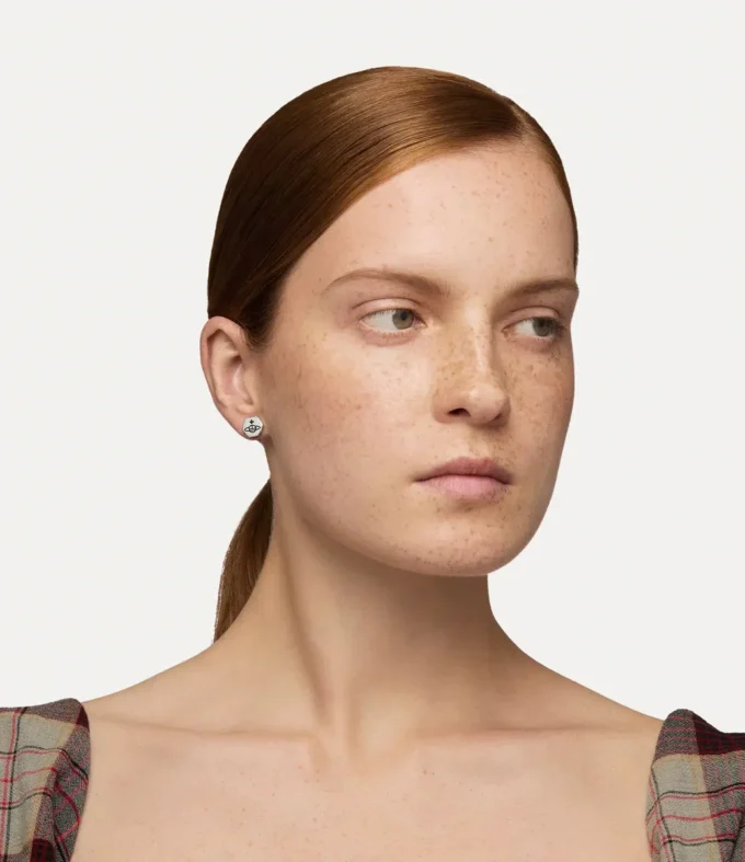 Adel Single Stud Ohrring Adel Single Stud Ohrring