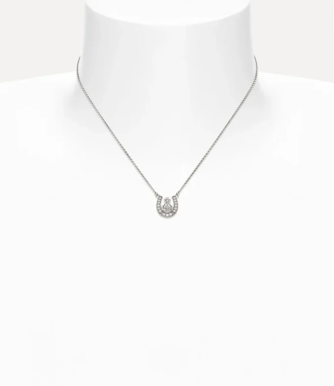 Mare-Anhänger-Halskette