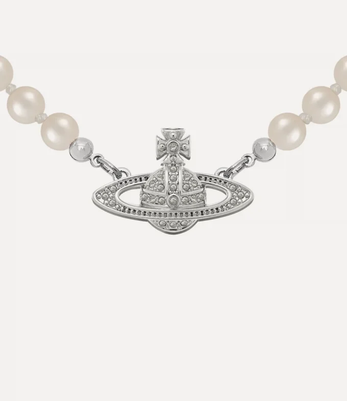 Mini Bas Relief Pearl Choker